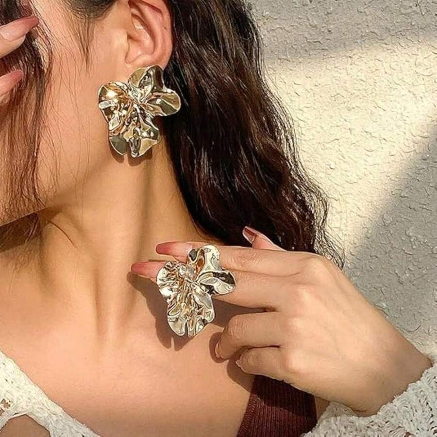 Big Gold Statement Earrings For Women , Chunky Unique Leaf Dangle Earrings, Fashion Gold Large Flower Earrings Jewelry - Gold - View 1