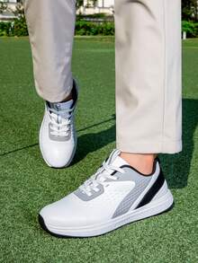 Zapatos de golf para hombres, estilo clásico de negocios profesional de unicolor, cuatro estaciones con cordones antideslizantes para deportes al aire libre, parte superior de cuero y suela de goma con plantilla de EVA. Adecuado para el uso diario de negocios - Blanco - Ver 10