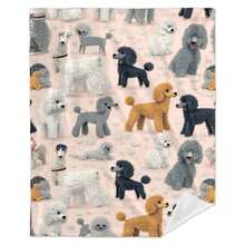1pc Cute Poodle Pattern Flannel Blanket - Soft Pink Background With Multi-Color Poodles( White, Brown, Gray), All-Season Cozy Throw For Sofa, Bed, Car, Home Decor - Machine Washable Pet Lover Gift For Dog Owners, Dog Blanket, Contemporary Style, Soft Flannel Blanket - Multiple Sizes, Cozy Must-Have - 彩色 - 查看 5