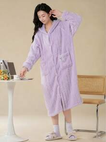 Casual Solid Color Wool Jacquard Robe, Autumn/Winter Warm Thermal Lined Long Sleeve Flannel Plush Button Up Hooded Loose Robe/Bathrobe With Pockets, Women Sleepwear - 淡紫色 - 查看 6