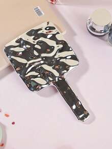 Espelho de mão portátil quadrado com efeito ondulado na água, moderno e charmoso, para maquiagem em viagens. Ideal para presentear familiares e amigos. Perfeito para maquiagem, maquiagem, decoração de quarto, penteadeira, viagens, quarto, acessórios de maquiagem, espelho, espelho de penteadeira, mini espelho, espelho compacto, espelho pequeno, espelho de mão, lembrancinhas, ferramentas de maquiagem, produtos baratos, presentes, presentes para mulheres, presentes de Natal.