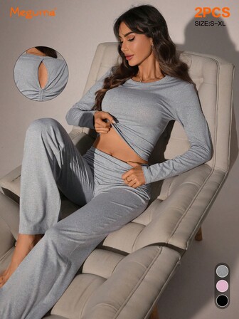 Meguma Damset med loungewear, rund halsringning med rynkad midja, avslappnad minimalistisk stil, höst/vinter