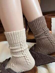 2 Pairs Women's Wool Socks, Autumn/Winter Warm Cable Knit Mid-Calf Socks, Thermal Lined Thick Crew Socks, Random Delivery - Multicolor - View 2