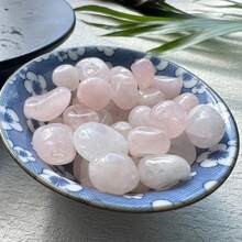 100克天然高品质玫瑰石英碎石，原石抛光鹅卵石，家居装饰，花园装饰，鱼缸装饰，盆栽装饰，许愿瓶，天然石材 - 粉色 - 查看 8