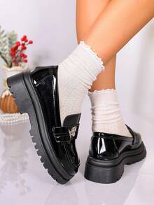 时尚圆头平底鞋，适合女孩、青少年学生，黑色平底皮鞋，优雅舒适，适合派对和日常穿着。