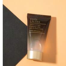 Estée Lauder 雅诗兰黛特润修护保湿啫喱泡沫洁面乳 30ml，蕴含15种氨基酸，深层清洁毛孔