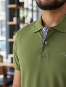 Ogochi Men's Basic Plain Polo Shirt With Logo, No Pocket, Original - Sphagnum Hijau - View 5