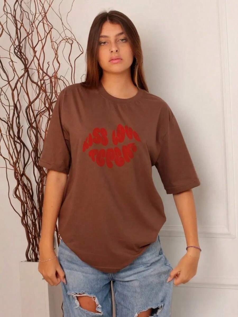 Women's Printed T-Shirt With Kissing Mouth Love Repeat Design, 100% Cotton, Free Fast Shipping - 鏽棕色 - 查看 1