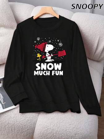 Camiseta de manga larga con cuello redondo de Snoopy de Navidad "Mucha diversión en la nieve", con un ambiente lindo y perezoso al máximo