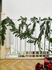 1条72片全松针花环，190厘米，适合秋冬季家居和房间装饰，是生日、家居装饰、圣诞节装饰的最佳礼物，也是圣诞节家居礼物和圣诞装饰品。 - 綠色 - 查看 7