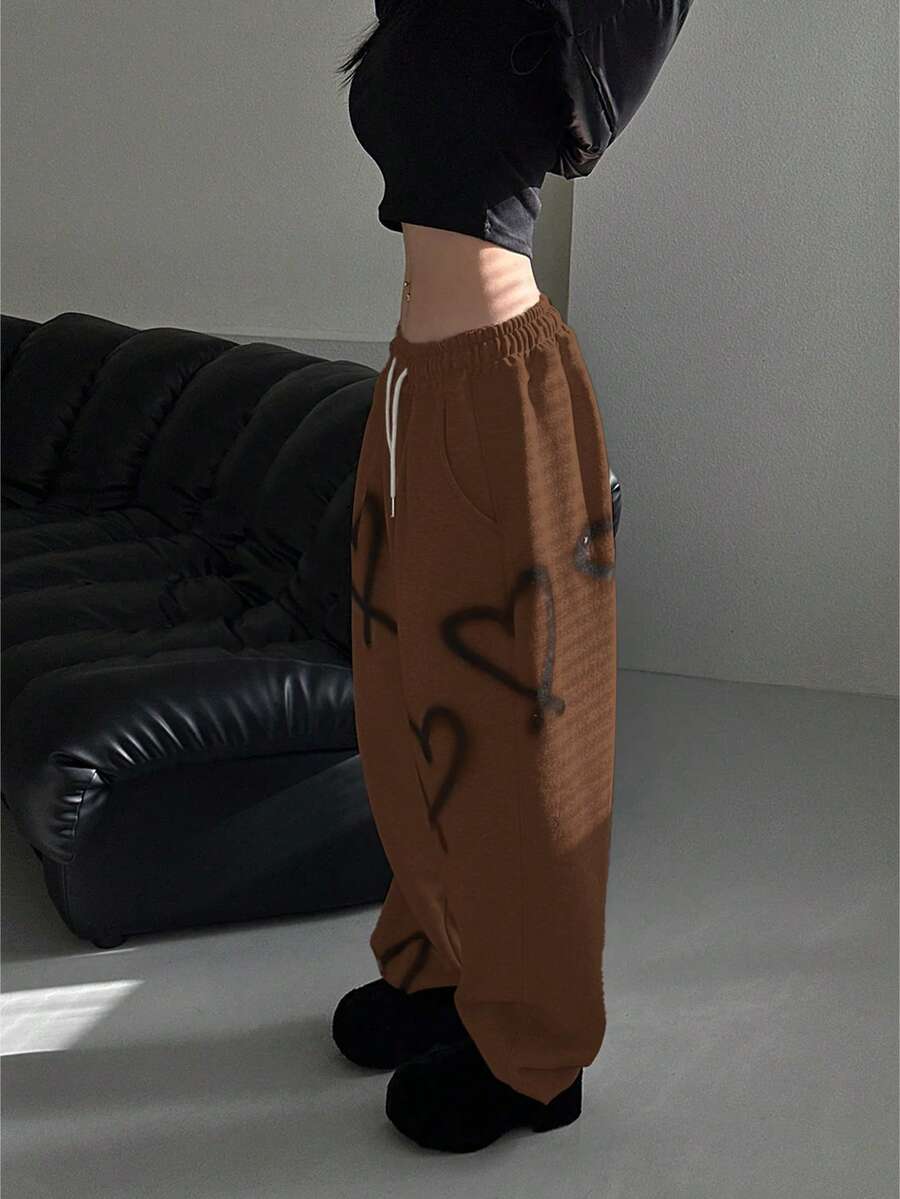 Women's Autumn/Winter Random Heart Print Drawstring Waist Sports Pants, Y2K Style Wide Leg Sweatpants, Suitable For Daily Wear, Commuting And Workout - Brown - View 1
