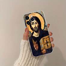 Una funda divina para teléfono con un personaje rodeado de un halo dorado y un diseño de libro. Compatible con  17,  16,  16 Pro Max,  15,  15 Pro Max,  14,  13,  12 y  11 Pro. Fabricada en TPU, ofrece protección antigolpes. Un regalo perfecto para familiares, amigos, niños, cumpleaños, Halloween, Navidad, parejas y San Valentín. - Negro - Ver 6