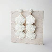 Raffia Dangle Earrings Women - Boho Statement Rattan Drop Jewelry With Design, Lightweight Summer Beach Accessories - White - View 4