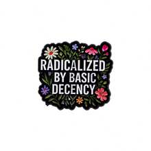 1枚“基本体面促成医”标语珐琅胸针 - 时尚标语徽章，可装饰背包和服装 - 黑色 - 查看 2