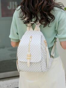 Mochila clásica en blanco y negro | Los destellos de la cadena dorada resaltan el desbloqueo de la elegante estética del transporte urbano multifuncional. El Body de la bolsa negra pura está cubierto con una delicada textura oscura. - Multicolor - Ver 9
