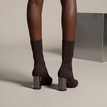 Fall/Winter Women's New Fashion Boots, Elegant Crocodile Embossed Riding Boots, Versatile And Comfortable Classic Women's Shoes,High Heels - Brown - View 8