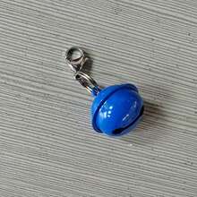 装饰宠物铃铛吊坠 - 耐用铁质圣诞铃铛，带安全扣，音量可调节，适合小型犬猫项圈（黑色），圣诞装饰品，最佳圣诞礼物