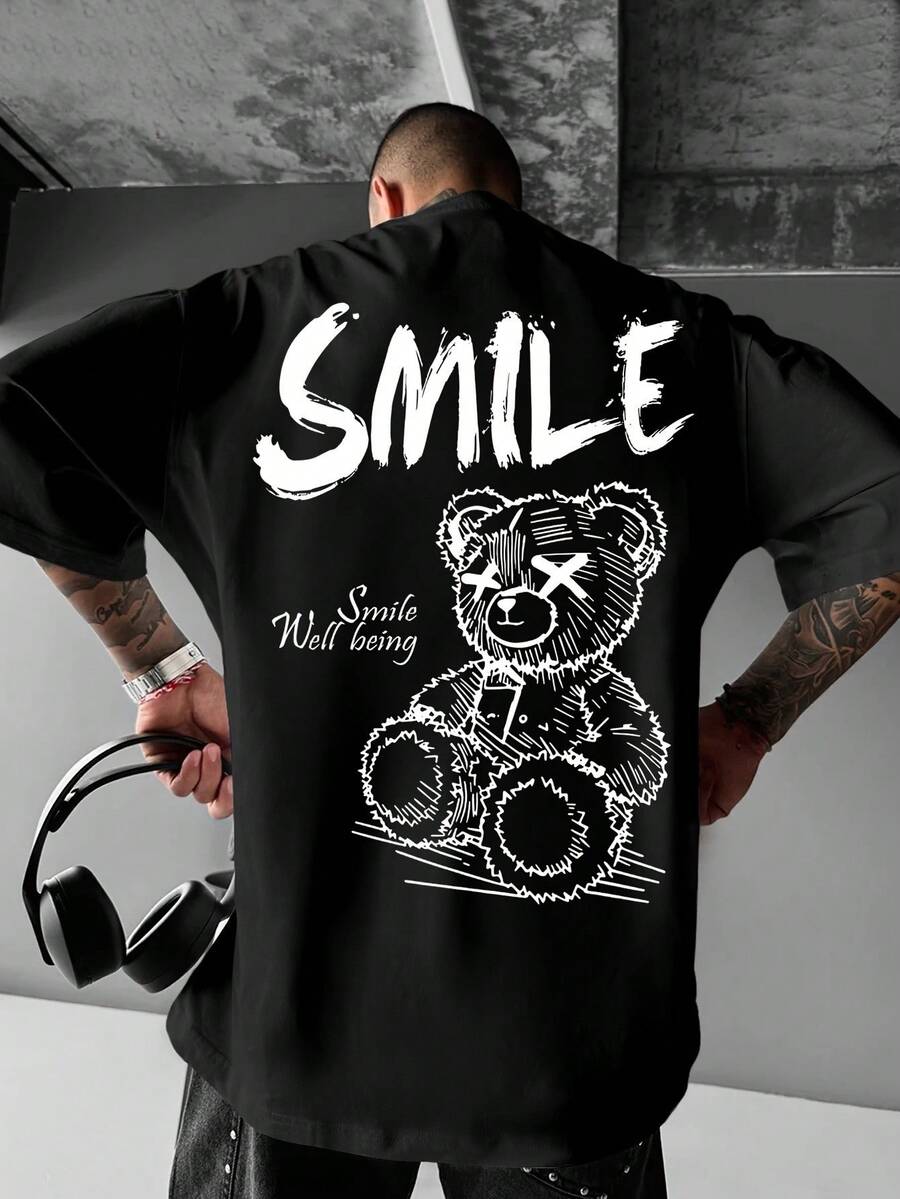 Men's Bright Yellow Graphic T-Shirt - Loose-Fitting Street Style T-Shirt With A Smile Design, Summer Shirt With A Round Neck For Everyday And Formal Wear - Lightweight Casual Top, Street Style, Bold Print, Comfortable Material, Printed Shirt, Urban Style, Street Fashion, Geometric Pattern, Breathable Material, Young Adults - 黑色 - 查看 1