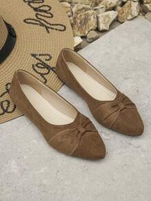 宽楦秋季新款时尚蝴蝶结简约纯色尖头低跟女士大码套脚芭蕾平底鞋，优雅日常棕色平底鞋，大码女鞋 - 深棕色 - 查看 7