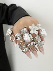 7/14pcs Fashionable Exaggerated Vintage Coin & Chunky Flower Faux Pearl Ring Set, Women Vacation, Party, Birthday, Holiday Gift, Versatile Daily Wear - Silver - View 3