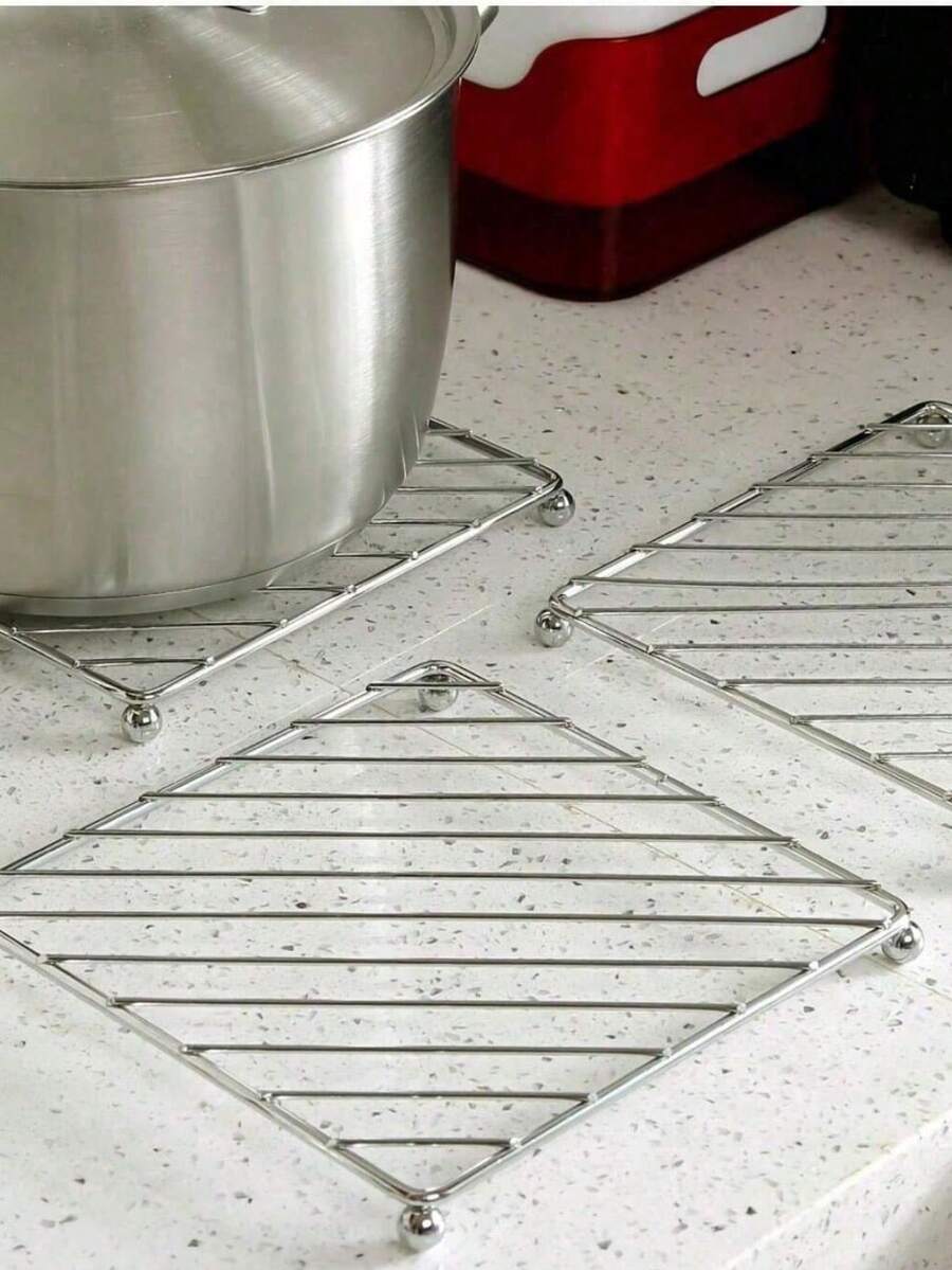 4 Stainless Steel Four-Legged Stands, Heat-Resistant Kitchen Table Pads, Coasters, Stainless Steel Heat Insulation Pads, Desktop Anti-Scalding Protection, Suitable, Restaurant, Kitchen, Baking - Multicolor - View 1