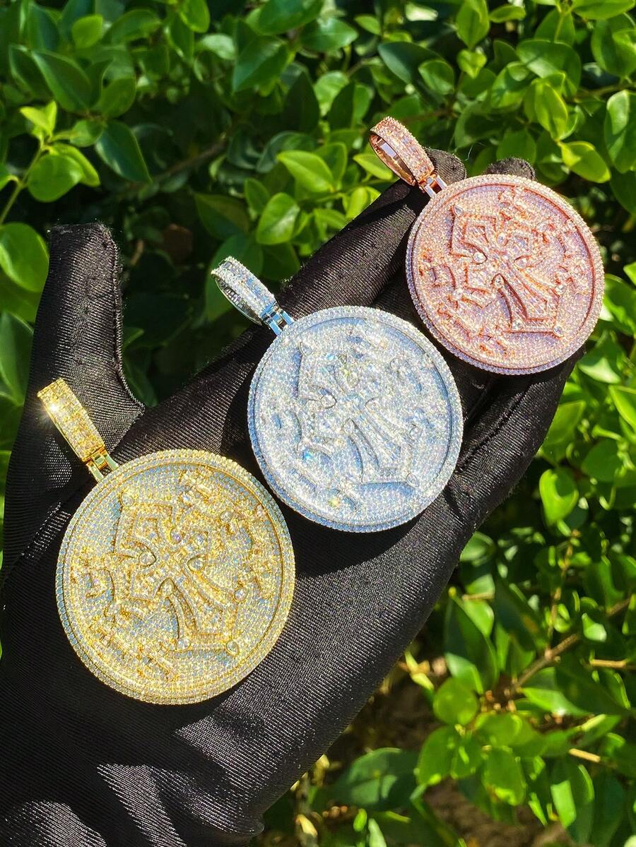 DUBSS 1 Piece Iced Out Multi Cross Disc Necklace Pendant For Men 5A Cubic Zirconia Gold Plated Hip Hop Jewelry