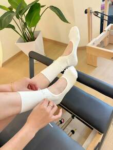 1/3 đôi tất tập Pilates chuyên nghiệp dành cho nữ, tất ống cao có nơ ruy băng, tất bó chống trượt phù hợp cho Pilates, Yoga, Tập luyện, Ba lê, Phòng tập thể dục, Quà tặng Giáng sinh tuyệt vời cho cô ấy - Nhiều màu - Xem 8