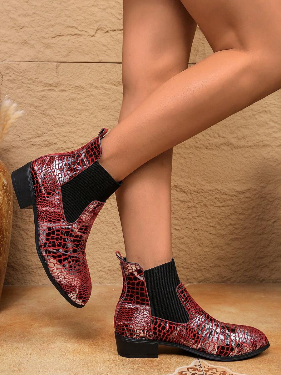 Women's New Western Style Viral Cowgirl Boots, Outdoor Fashion Casual Plus Size V-Cut Shaft Retro Boots