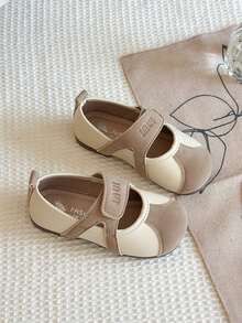 儿童拼接时尚设计舒适防滑耐穿透气休闲平底鞋