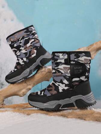 新款冬季儿童鞋，防水防风，保暖内衬，加厚隔热层，防滑耐磨鞋底，便捷的魔术贴搭扣，适合幼儿和小朋友的保暖高帮雪地靴