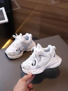 1双儿童透气网面软底防滑休闲厚底运动鞋，儿童运动跑步鞋 - 白色 - 查看 1