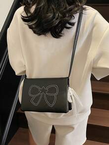 时尚韩版可爱铆钉蝴蝶结单肩包，别致个性化斜挎包带吊坠 - 彩色 - 查看 10