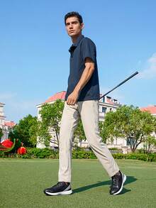 男士高尔夫球鞋，专业经典商务风格，纯色设计，四季皆宜，系带防滑户外运动鞋，真皮鞋面，橡胶鞋底，EVA鞋垫。适合日常商务穿着。