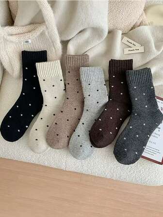4 pares de calcetines retro holgados con lunares, forrados térmicos y engrosados para mujer. Cálidos, versátiles, para otoño. Entrega de colores aleatorios.