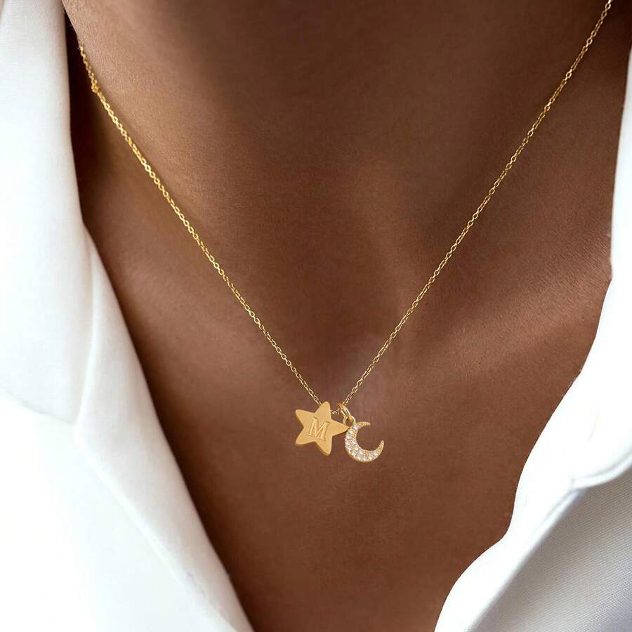 1件新款时尚星星字母密镶锆石月亮吊坠金色不锈钢链项链，女士款 - 金黃色 - 查看 1