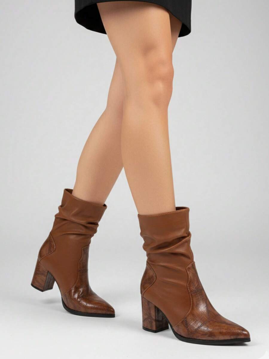 2025 Autumn/Winter, Fashionable Retro Snake Skin Embossed Pointed Toe Chunky Heel Ankle Boots, Outdoor, Warm, Classic, Winter - Camel - View 1