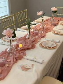 60 包粉色派对用品粉色和白色一次性纸盘，适用于母亲节/婚礼/一周岁生日/淋浴派对装饰 - 包括 30 个白色甜点/沙拉盘和 30 个粉色午餐盘扇形盘（7 英寸 + 9 英寸） - 白粉 - 查看 8