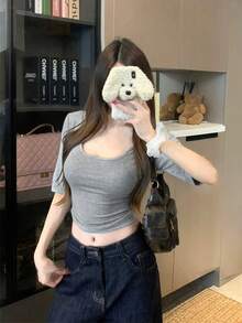 Minimalistic U-Neck Middle Sleeve T-Shirt, Design Style, Slim Fit Cropped Top For Summer - Grey - View 5