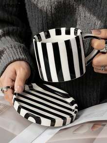 choxila 1 Set nordischer Stil Streifen Keramik Tasse & Untertasse Set, Ins Stil rund zylindrische amerikanische Latte Kaffeetasse & Untertasse Set, Trinkglas Tasse & zarte Teekasse & Untertasse Set für den Heimgebrauch oder Nachmittagstee - Tasse - Übersicht 3
