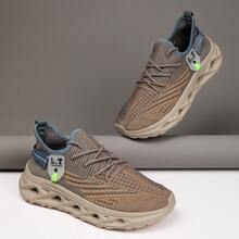 大码男士时尚休闲运动鞋，宽楦设计，轻便舒适透气，纯色百搭，适合度假、假日、日常锻炼、户外活动、徒步旅行、休闲运动等场合。 - 卡其色 - 查看 3