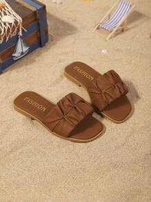 Dép đi ngoài trời thời trang trẻ em, giày bệt mũi vuông, dép liền thân, giày dép trẻ em kiểu dáng mới, thanh lịch, tối giản theo phong cách Châu Âu và Mỹ, dép đi biển cao cấp. - màu nâu - Xem 6