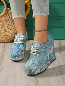 2026 New Women's Spring/Autumn Platform Lace-Up Thick Bottom Shoes, Fashionable Sexy High Heel Casual Outdoor Round Toe Shoes, Blue Floral Pattern Plus Size Winter Shoes - Baby Blue - View 4