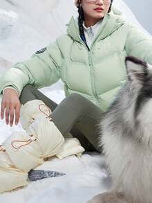 CAMEL CROWN 女士户外鹅绒服，轻便、厚实、保暖，石墨烯隔热反射，防寒连帽外套 - 江南綠 - 查看 1