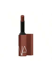 Nars Powermatte 霧面唇膏 105 No Satisfaction (深紅褐色) 1.5g/0.05 Oz | 霧面妝效 | 持久顯色 | 一抹上色 | 全天舒適 | 抗暈染 | 高飽和色彩 | 奶油轉霧面質地 | 輕盈 - 105 No Satisfaction - 查看 4
