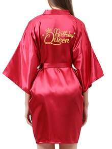 Nữ hoàng sinh nhật đỏ