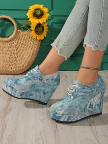 2026 New Women's Spring/Autumn Platform Lace-Up Thick Bottom Shoes, Fashionable Sexy High Heel Casual Outdoor Round Toe Shoes, Blue Floral Pattern Plus Size Winter Shoes - Baby Blue - View 3