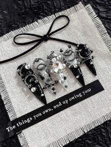 30 Pcs/Box Silver And Black European And American Style Pierced Nail Art Decorations With Metal Studs Punk-Style DIY Nail Rings Minimalist 3D Multifunctional Nail Jewelry Y2K Metallic Nail Accessories Nail Salon Artistic Decoration Nail Flash Metal Diamond Nail Gems Nail Supplies Nail Charms False Nail Decoration Accessories