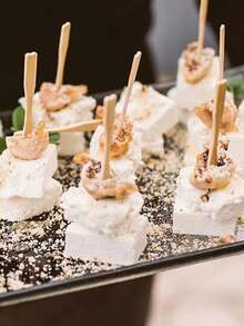 50/100/200 pièces Piques à fruits en bambou, cure-dents, fourchettes à hors-d'œuvre, fourchettes à dessert, pics à cocktail, finition lisse, convient pour les fruits, les desserts, les sandwiches, les hamburgers, les salades, les buffets, les boissons, les légumes et plus encore