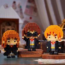 一套包含 400 多块小型积木的精美卡通主题迷你积木，DIY 创意玩具套装，非常适合房间装饰、收藏级桌面装饰，以及作为万圣节、圣诞节、感恩节的礼物。 - 彩色 - 查看 6