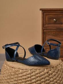 MonaNise 女士尖头套脚平底鞋，时尚休闲户外通勤工作鞋，饰有缎带，舒适镂空乐福鞋，酒红色，秋季款 - 藏蓝色 - 查看 3